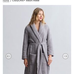 Barefoot dreams size 3 good condition Adult Robe